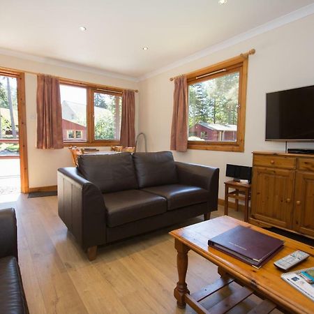 Invercauld Lodges بالاتر المظهر الخارجي الصورة