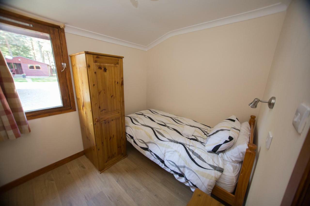 Invercauld Lodges بالاتر المظهر الخارجي الصورة