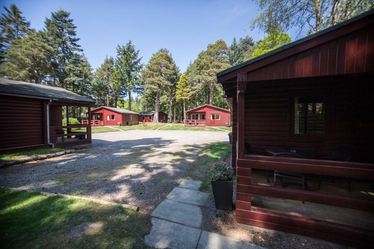 Invercauld Lodges بالاتر المظهر الخارجي الصورة