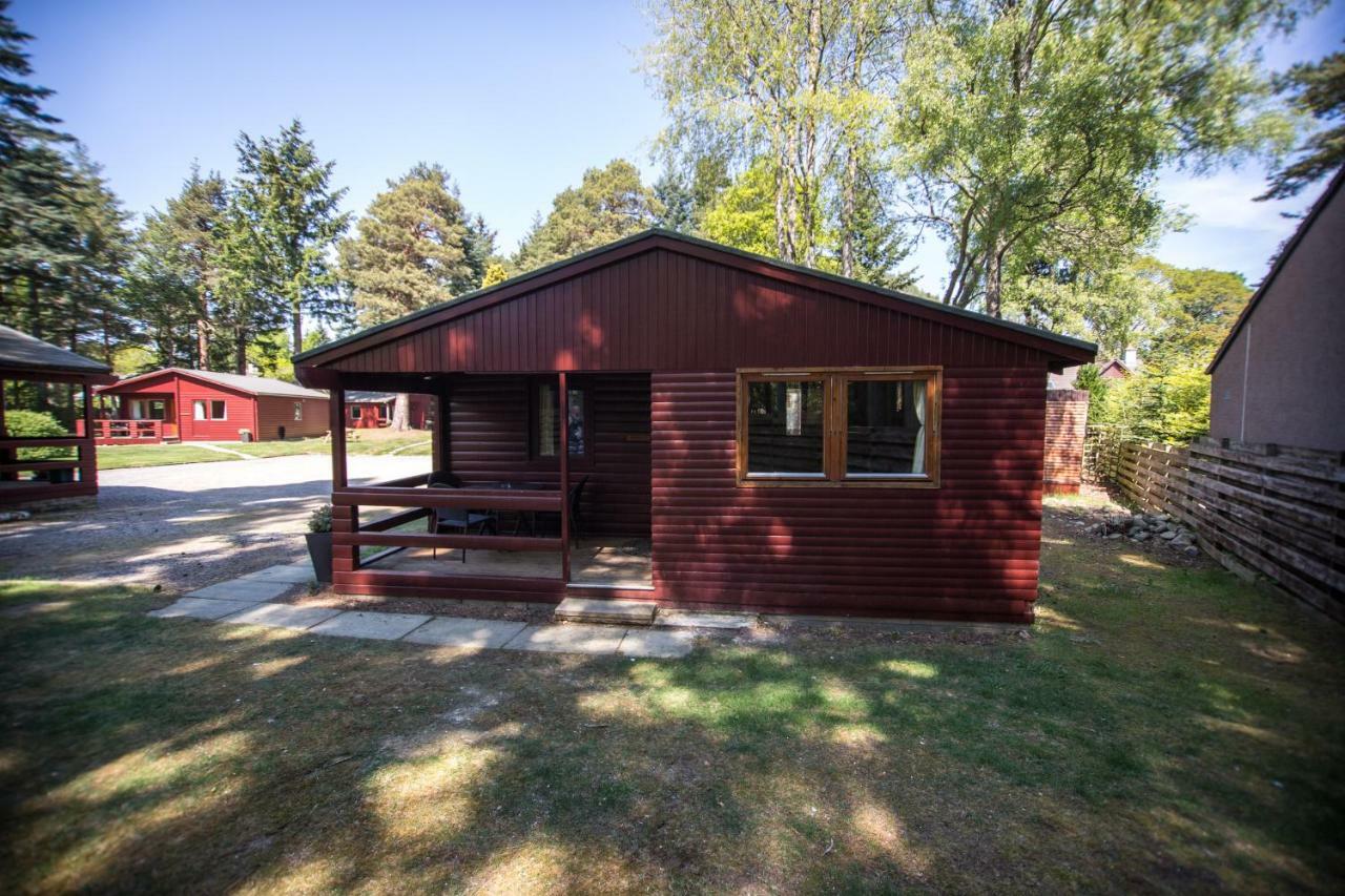 Invercauld Lodges بالاتر المظهر الخارجي الصورة