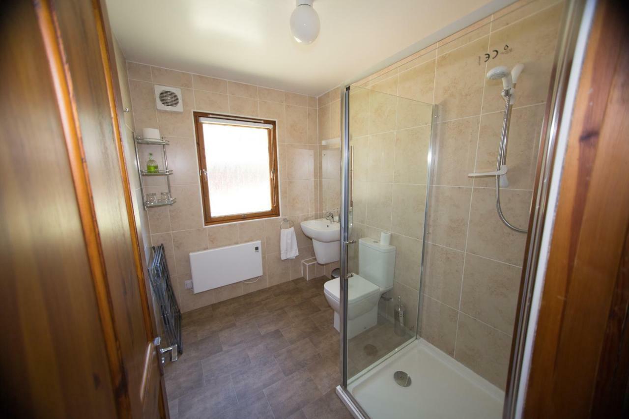 Invercauld Lodges بالاتر المظهر الخارجي الصورة