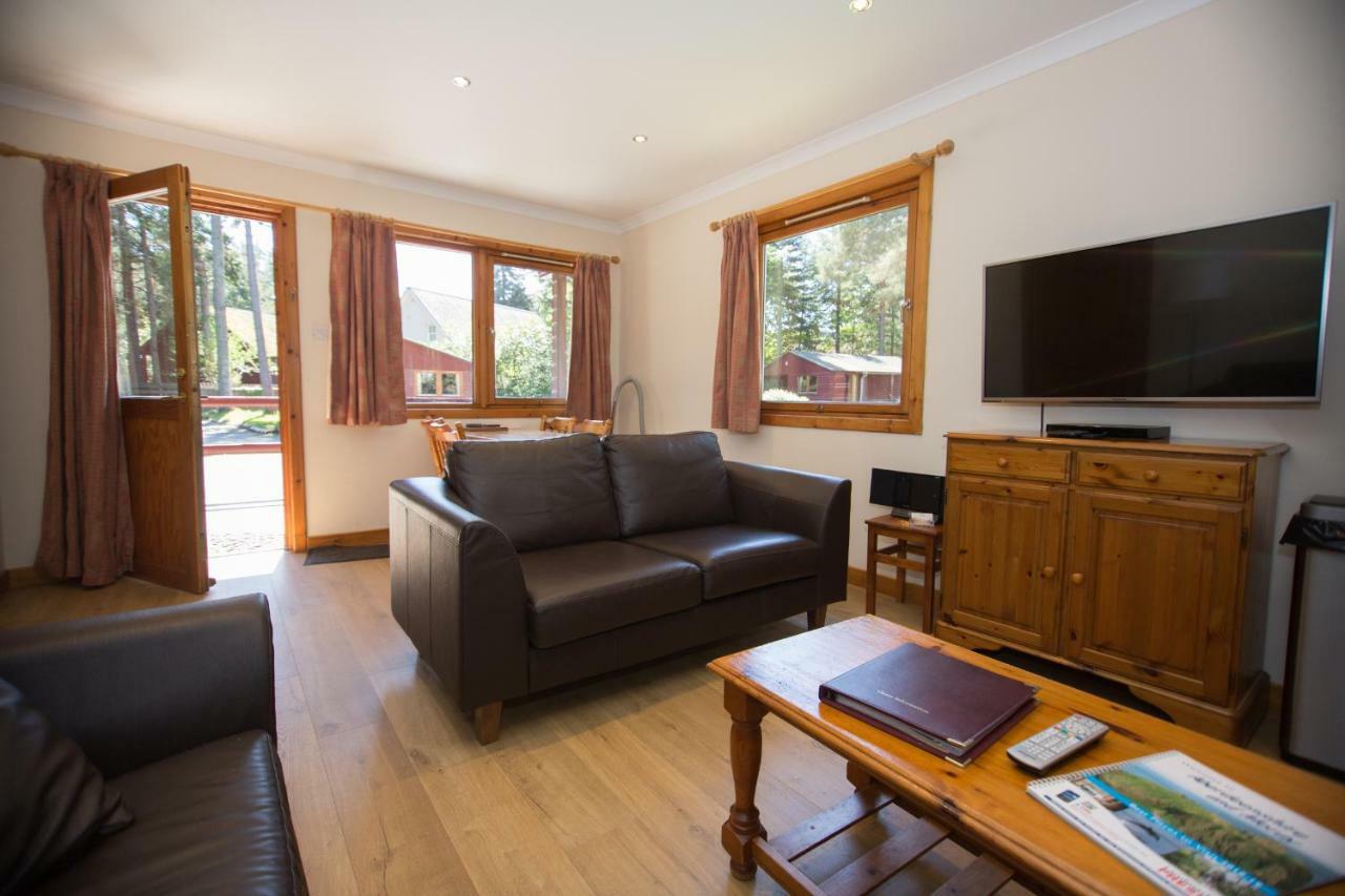 Invercauld Lodges بالاتر المظهر الخارجي الصورة