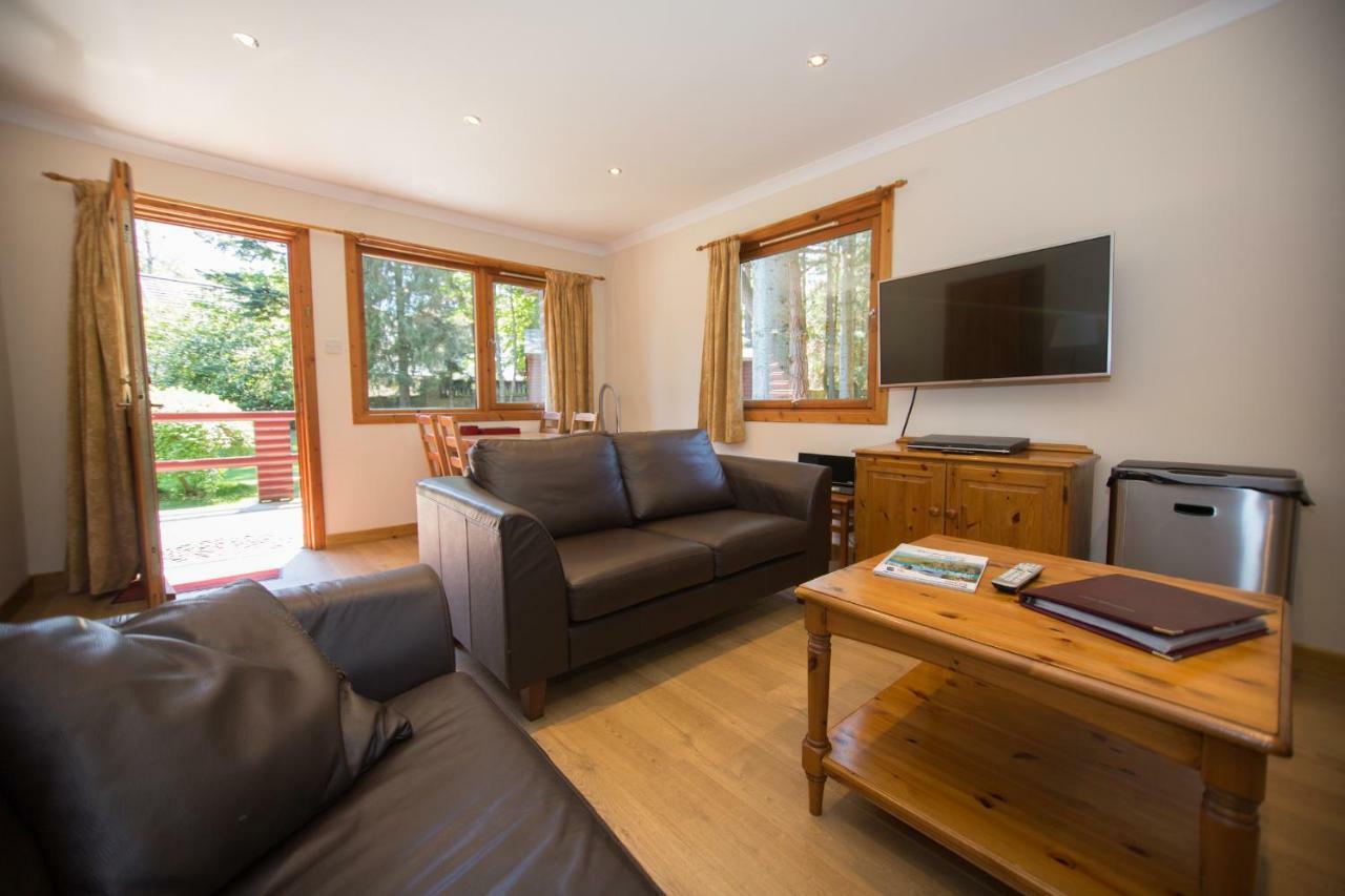 Invercauld Lodges بالاتر المظهر الخارجي الصورة