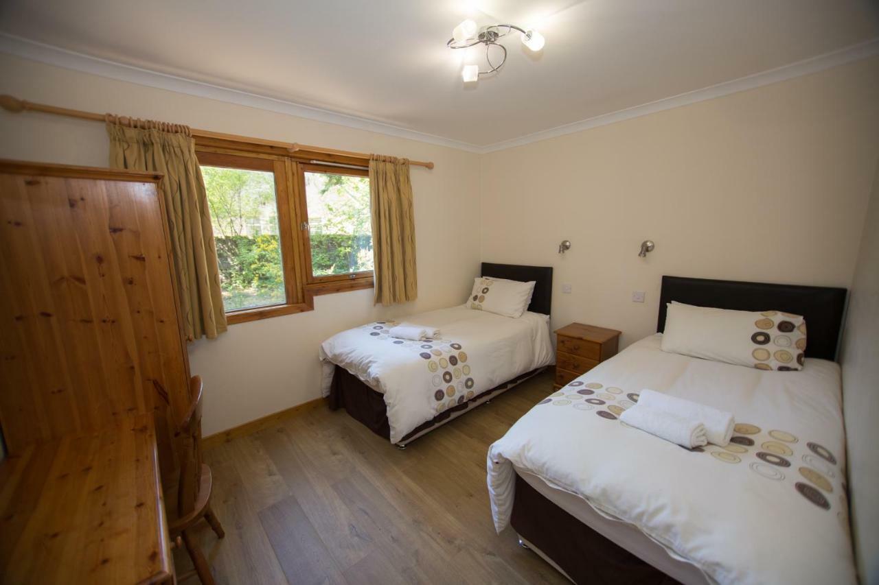 Invercauld Lodges بالاتر المظهر الخارجي الصورة