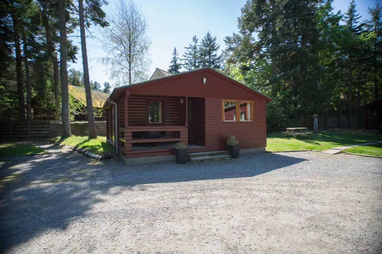 Invercauld Lodges بالاتر المظهر الخارجي الصورة