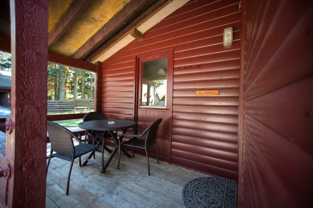 Invercauld Lodges بالاتر المظهر الخارجي الصورة